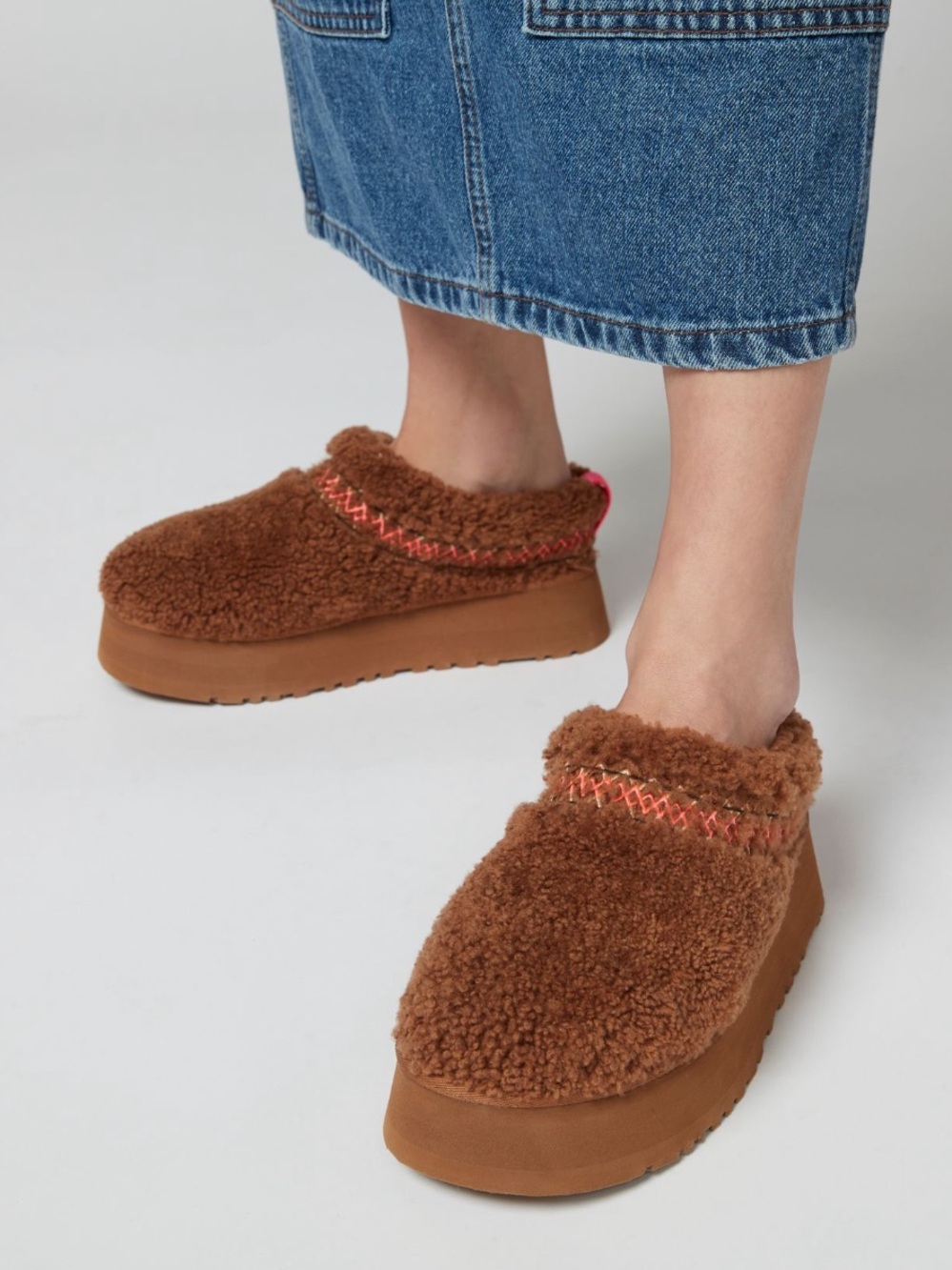 UGG Women's Tazz Braid Slipper Shoes Platforms Size 9 Boho